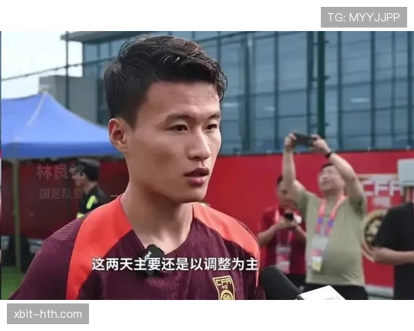 中国男足世预赛关键战即将打响，锋线人员选择成焦点